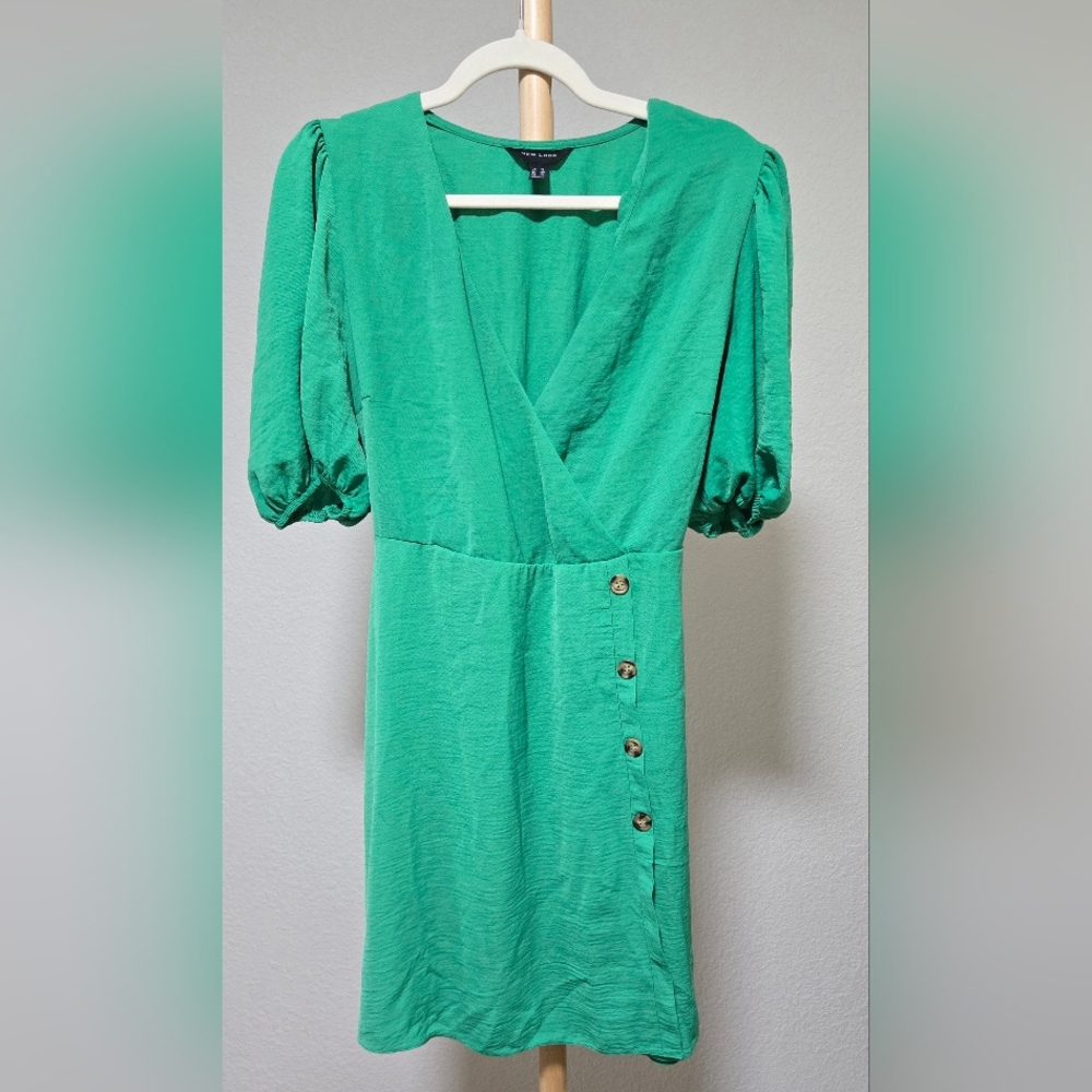 New Look Vibrant Green Buttoned Dress